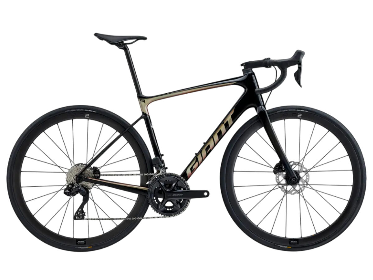 Giant Defy Advanced Pro 2 Di2 | 700c Carbon Road Bike | 2023